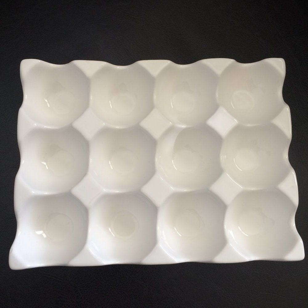 World Market Ceramic Bright White Farmhouse Cottage One Dozen Egg Holder